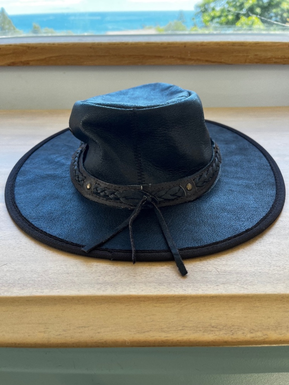 Women’s Black Leather Wide-Brim Hat with Braided Band